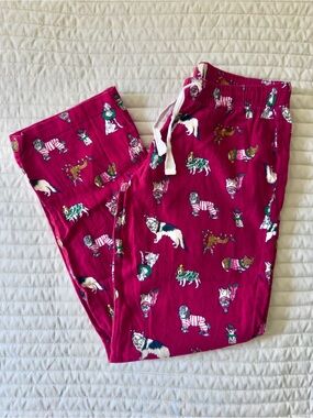 Old Navy Holiday Pattern Pajamas Women’s Red XS